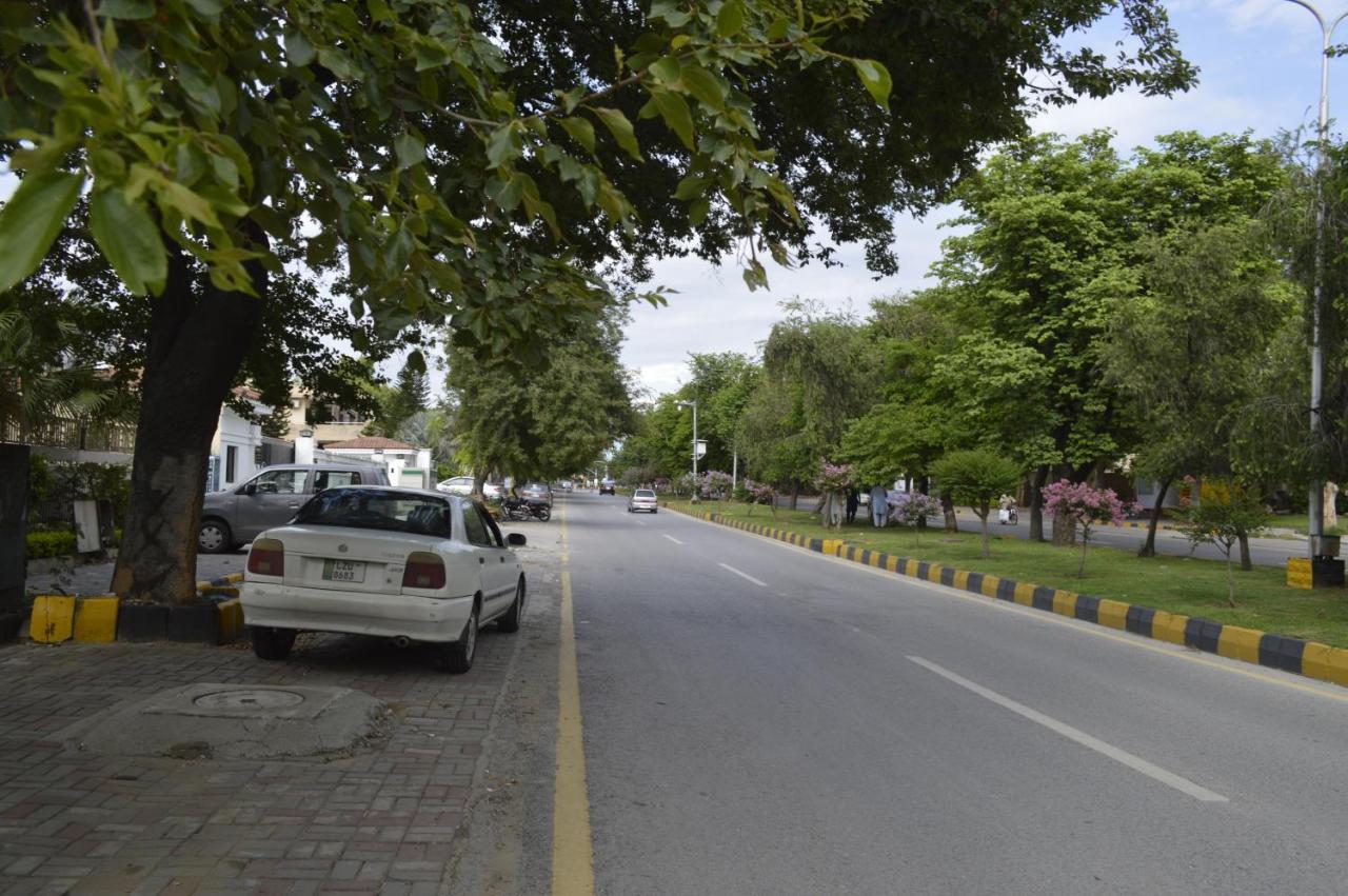 New Shelton Guest House Islamabad Extérieur photo