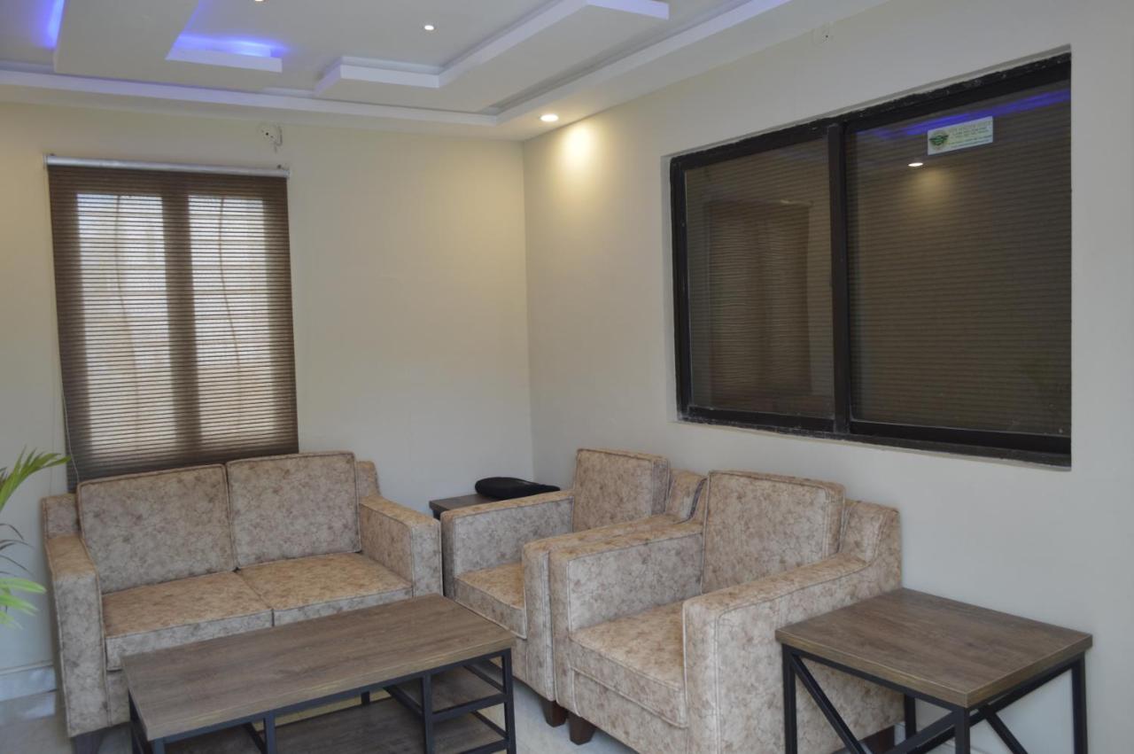 New Shelton Guest House Islamabad Extérieur photo