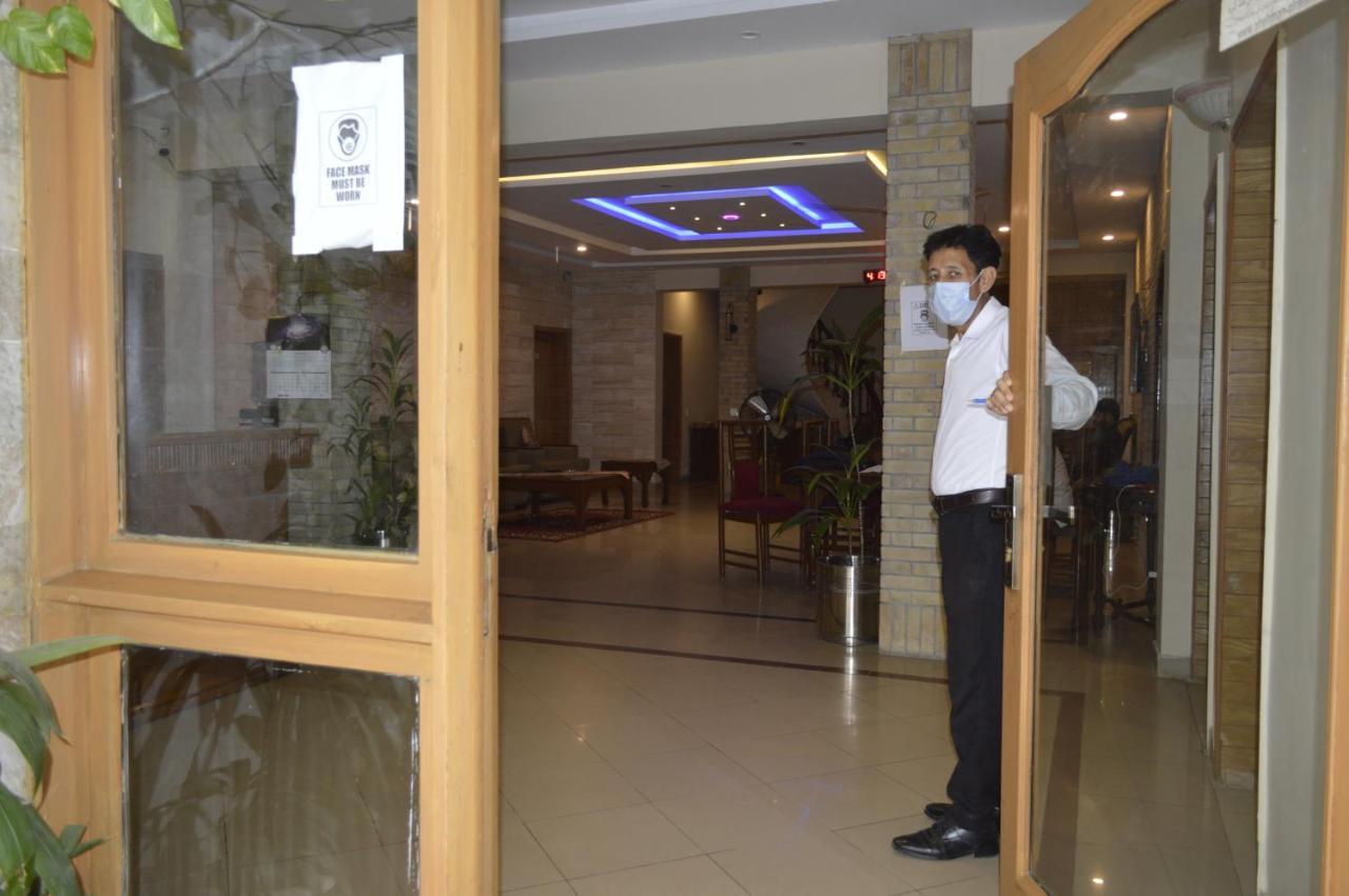 New Shelton Guest House Islamabad Extérieur photo