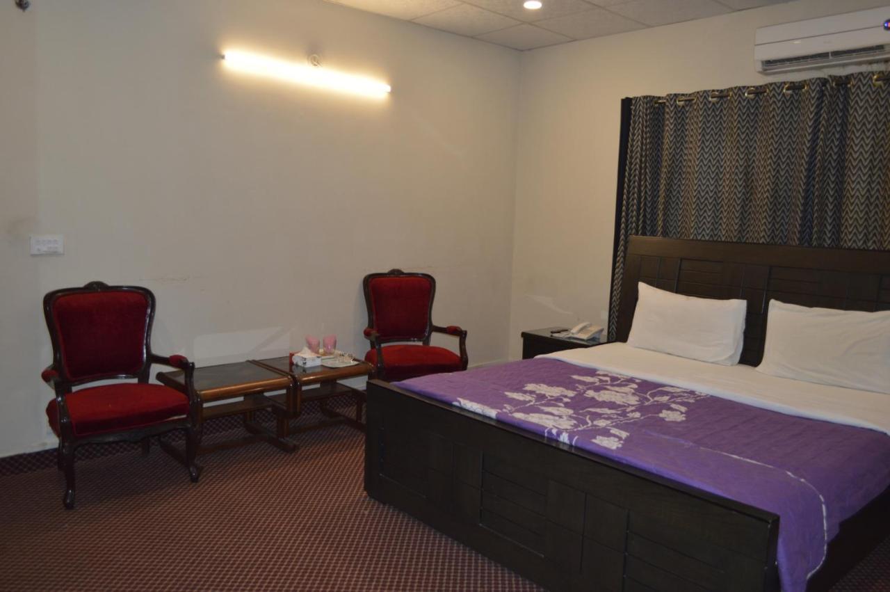 New Shelton Guest House Islamabad Extérieur photo