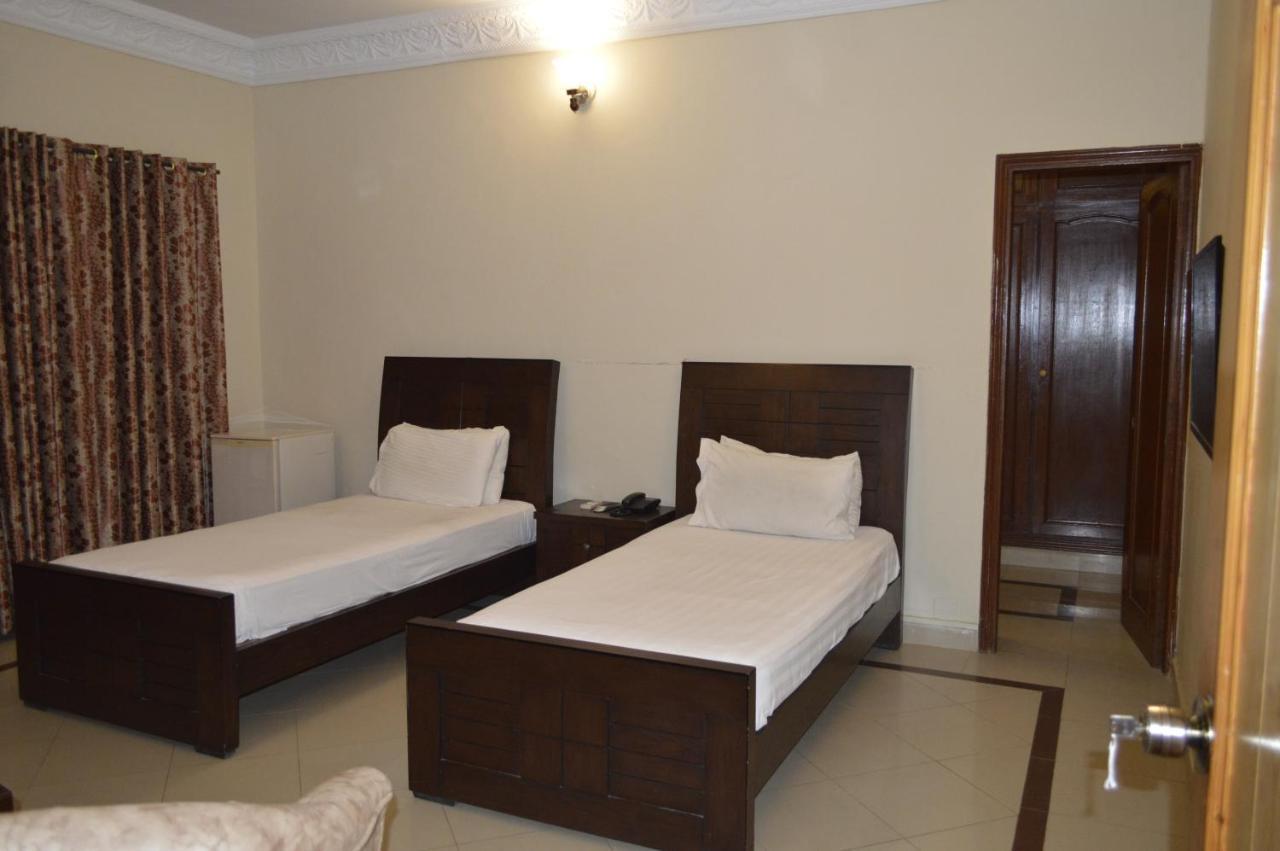 New Shelton Guest House Islamabad Extérieur photo