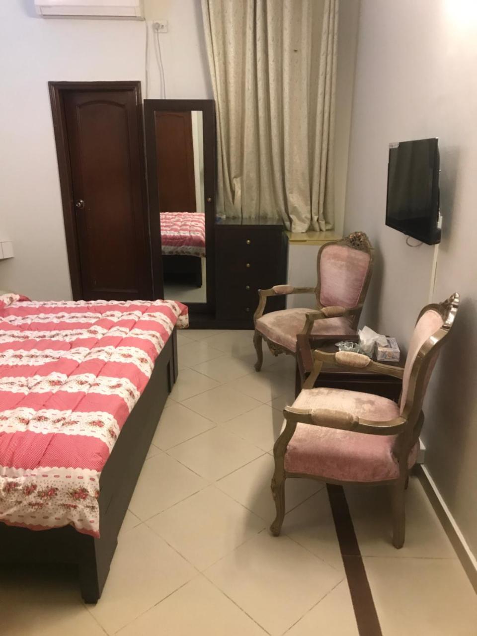 New Shelton Guest House Islamabad Extérieur photo