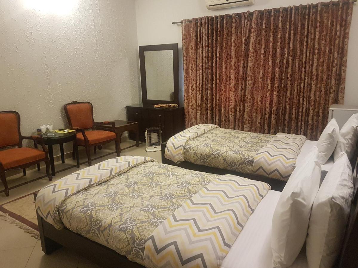 New Shelton Guest House Islamabad Extérieur photo