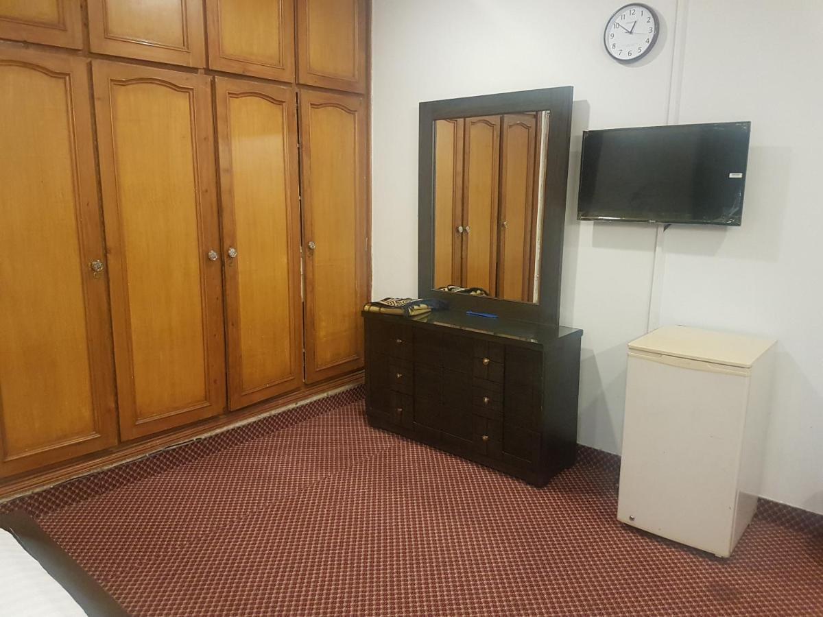 New Shelton Guest House Islamabad Extérieur photo